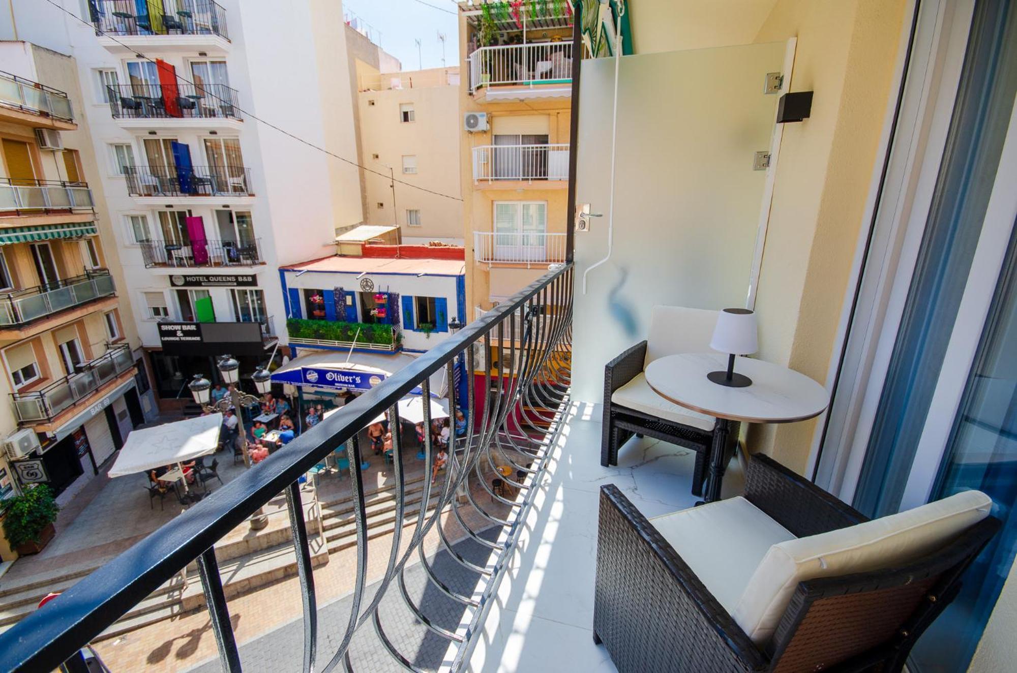 Appartamento Oasis - Palm Old Town Benidorm Esterno foto